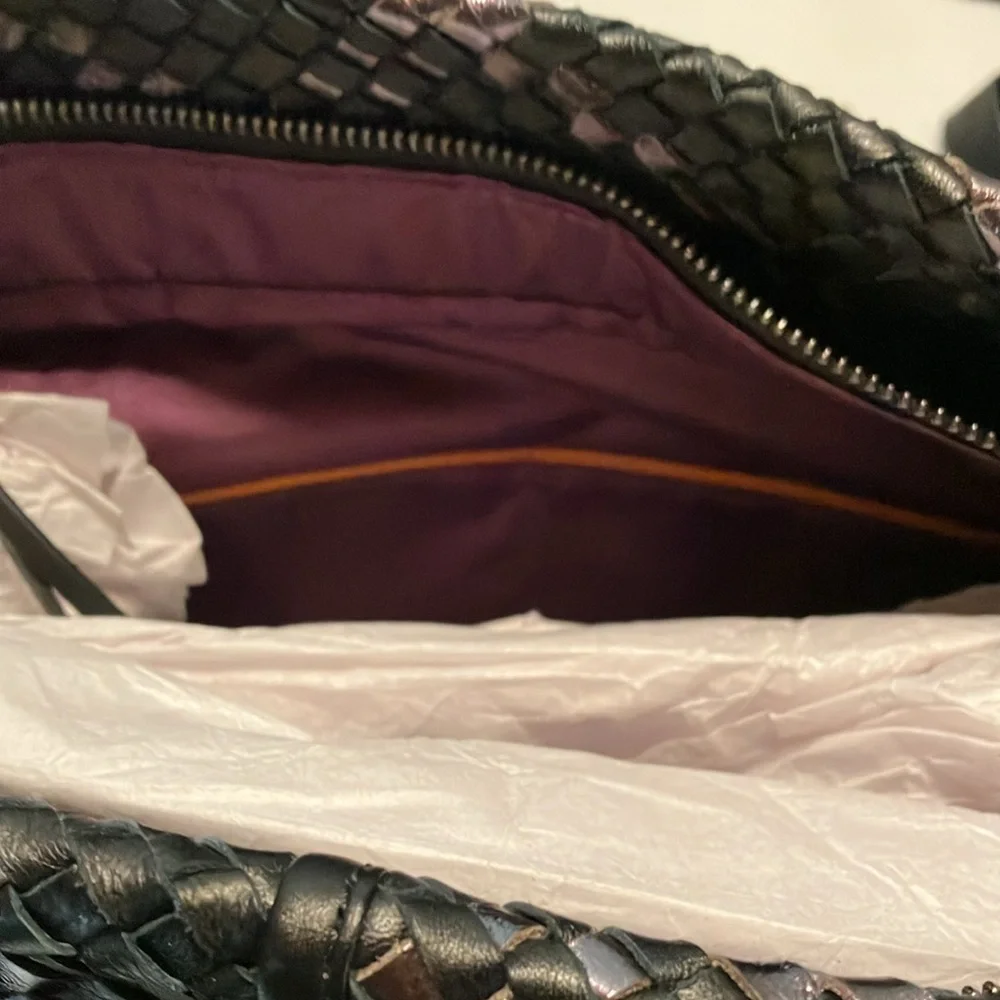 NWT HOBO Bag Purse with Matching Wristlet Super Cute! New with tags Black - Picture 8 of 13
